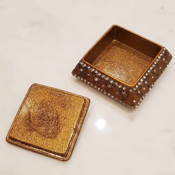 Set of 3 Gold/Red/Silver Sparkly Vintage Trinket Boxes - Picture 9 of 9